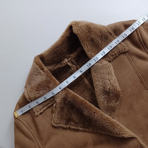 Ellabee Faux Shearling Coat - Picture 9 of 16